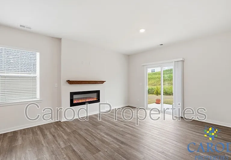 231 Brinkley Dr — Photo 6