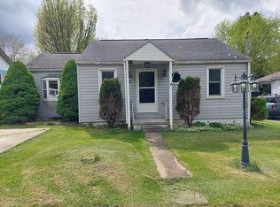 88 6th St, Falls Creek, PA 15840