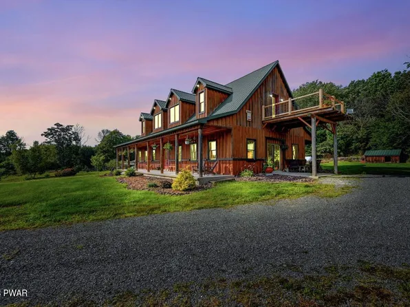 132A Bayly Rd, Honesdale, PA 18431