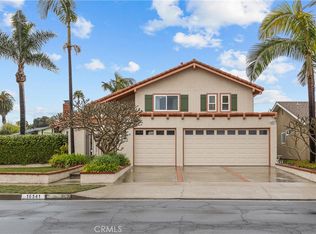 16541 Los Verdes Ln, Huntington Beach, CA 92649