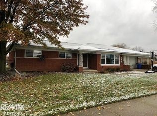 29163 Aline Dr, Warren, MI 48093