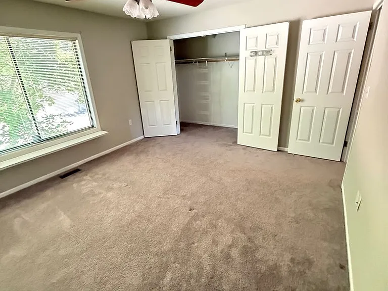 18 Putnam Ln — Photo 16