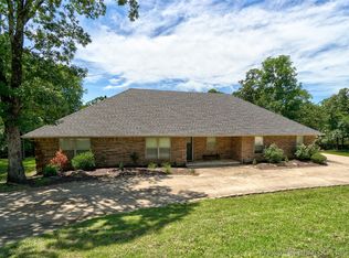 205 S Morrison Dr, Ada, OK 74820