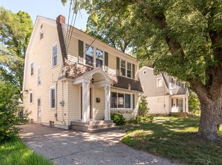 903 Merrifield St SE, Grand Rapids, MI 49507