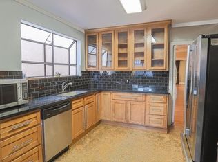 5612 Martin Luther King Jr Way, Oakland, CA 94609