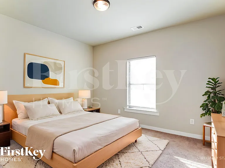 300 Avalon Way — Photo 14