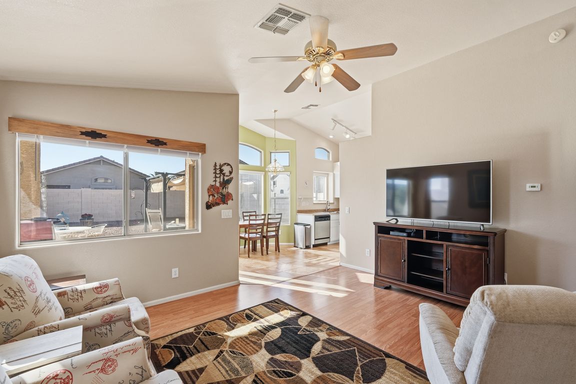 next background image