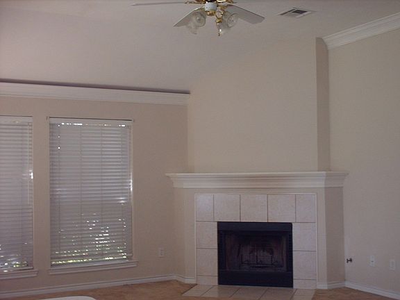 5th image of 3519 Vienna Dr