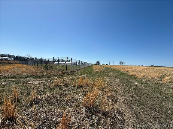5th image of 383162 E 1040th Rd