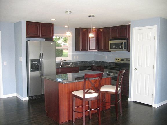 2nd image of 2655 Lincoln Ave SE