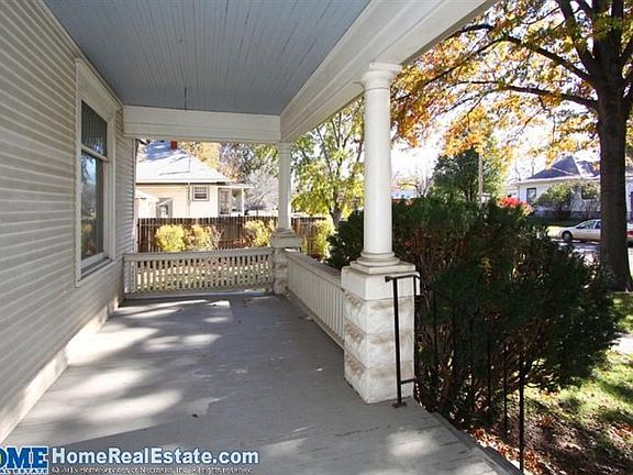 3rd image of 1228 Plum St