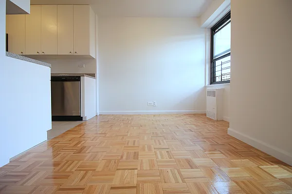 Rented by Corcoran | media 12