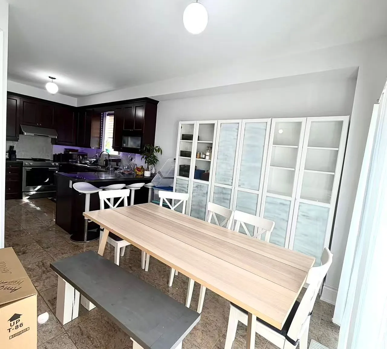 4 bed, $4,000 — Photo 3