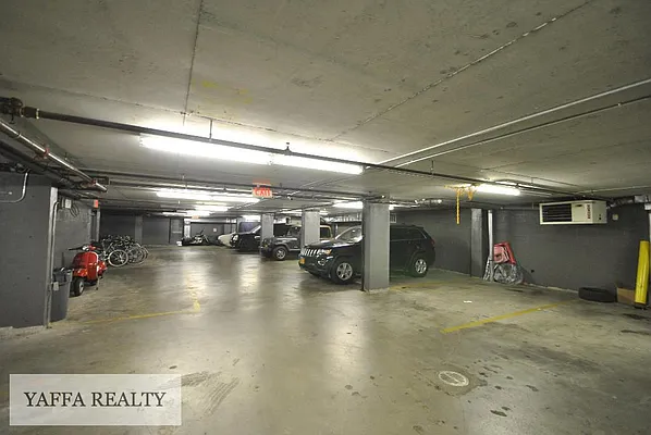 Rented by Yaffa Realty LLC | media 21