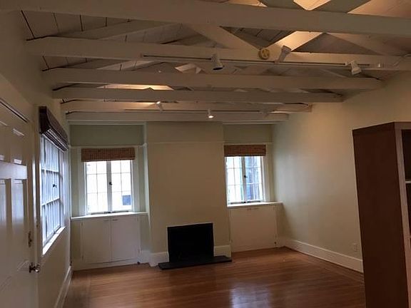 3rd image of 10 Wetmore St