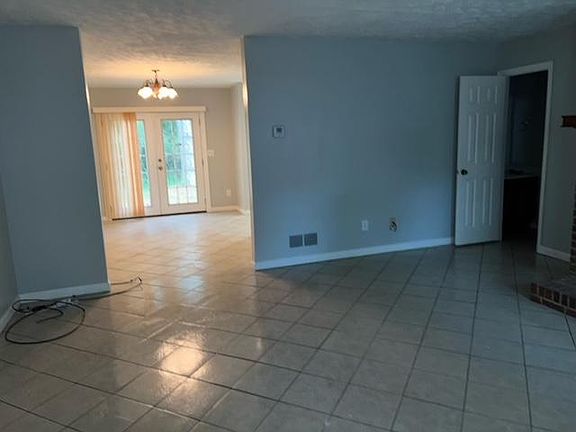 3rd image of 288 Timber Creek Ln SW