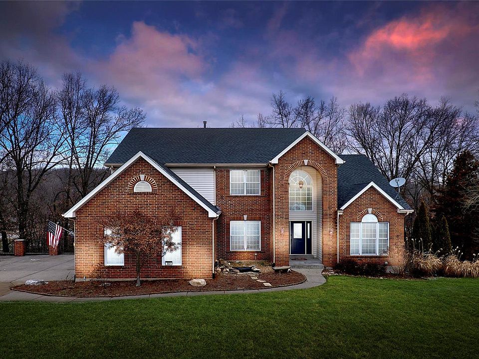 553 Eagles Nest Ct, Ballwin, MO 63011 Zillow