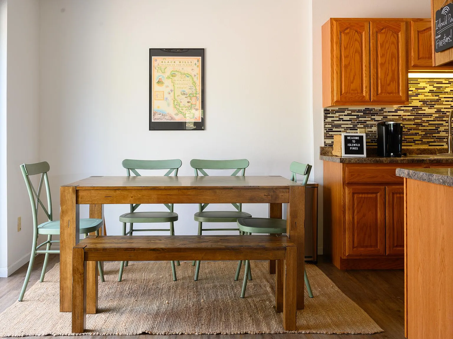 3 bed, 1555 sqft, $2,000 — Photo 2