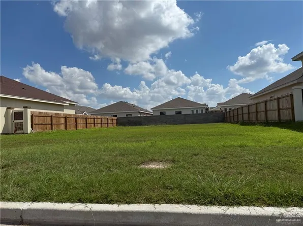 808 N Brushfield Ave, Edinburg, TX 78541