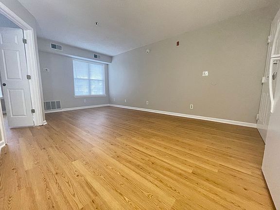 5th image of 200 Sandestin Ln
