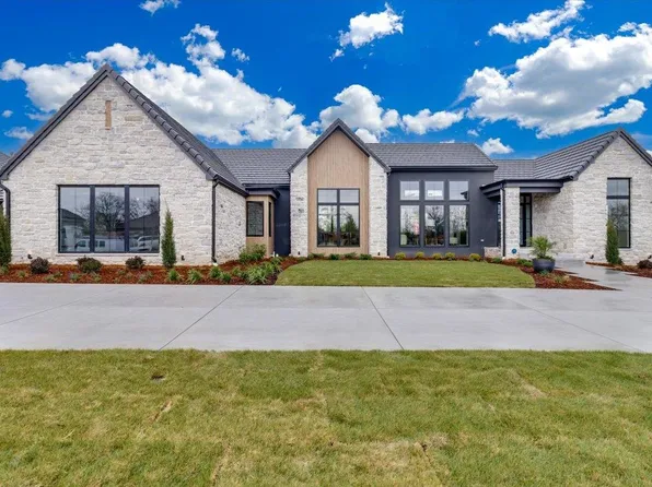 15670 E Rockhill Ct, Wichita, KS 67230