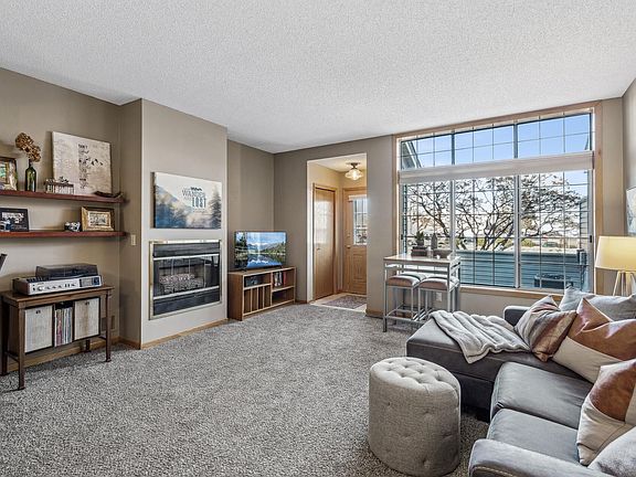 4th image of 538 Lovell Ave APT 2
