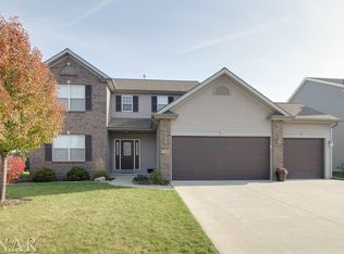 1408 Shaunessey Dr, Bloomington, IL 61704