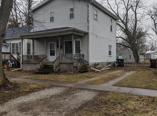 441 W Grant St, Saint Anne, IL 60964