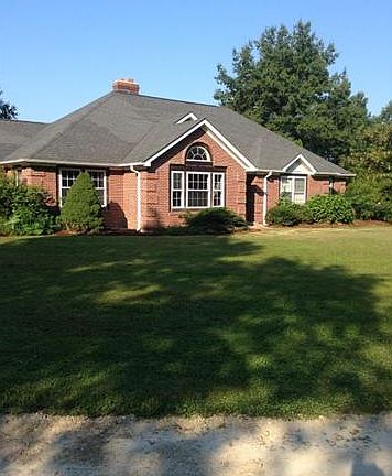 2nd image of 250 Hill Top Dr