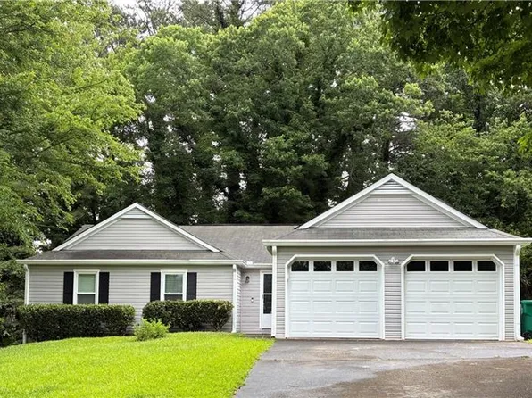 225 Magnolia Tree Ct, Johns Creek, GA 30022