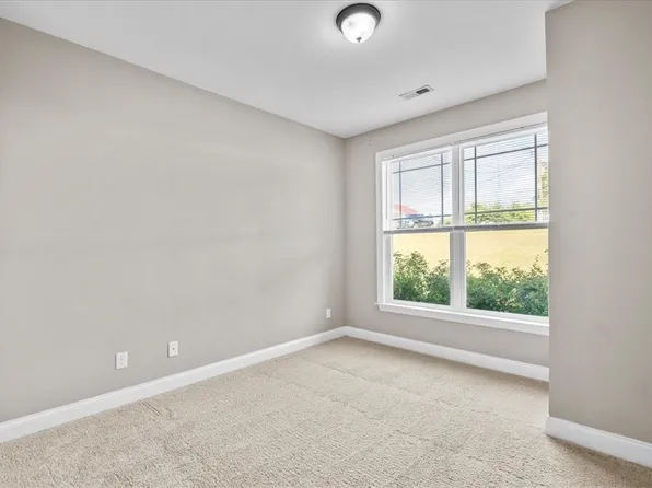 520 Blossom Branch Rd, Piedmont, SC 29673