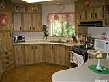 2nd image of 6284 Brodie Dr