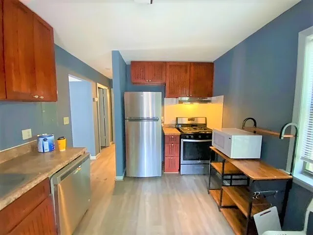 1031 Curran St NW — Photo 21