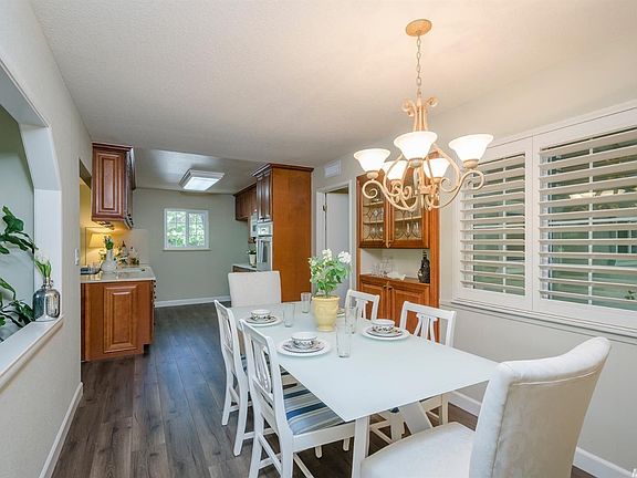 3rd image of 6816 Harmon Dr