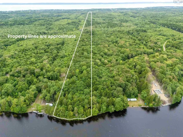 Highway 1 Lot 1, Grosses Coques, NS B0W 1M0