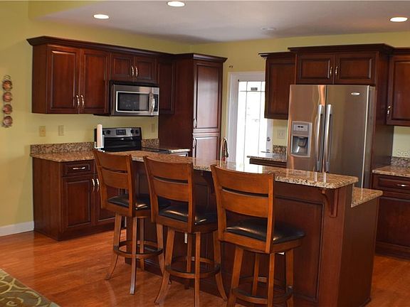 4th image of 4334 Us Highway 441 SE Unit 5