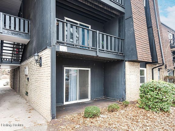 2nd image of 3504 Lodge Ln APT 132