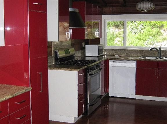 4th image of 1921 Parkdale Pl