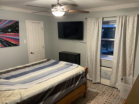 5th image of 1500 E Side Dr Unit 111
