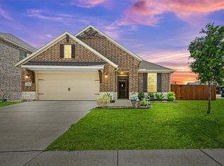 1600 Rio Secco Dr, Fort Worth, TX 76131