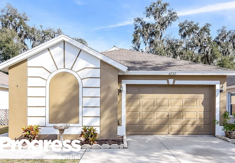1st image of 6732 Summer Haven Dr