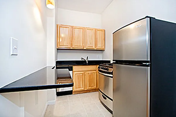 Rented by Manor Management | media 20