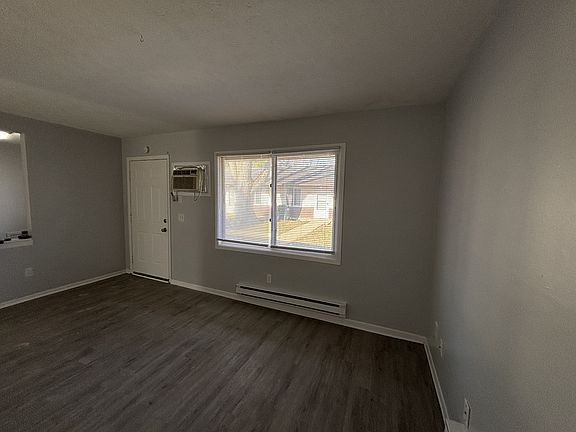 4th image of 2117 Ashbrook St