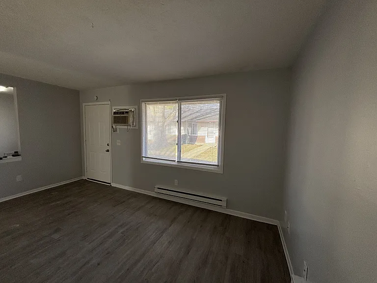 2117 Ashbrook St — Photo 4