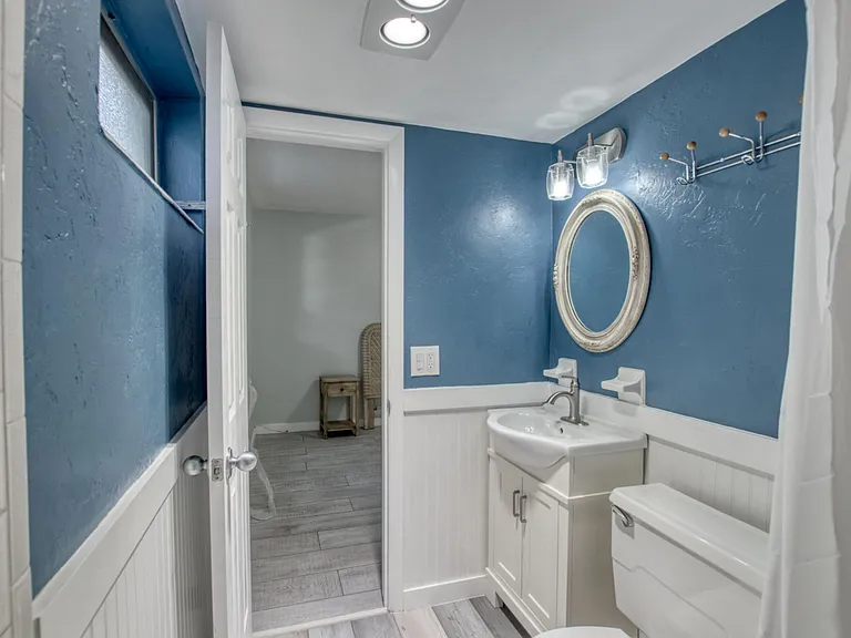 612 2nd Ave S #3 — Photo 5
