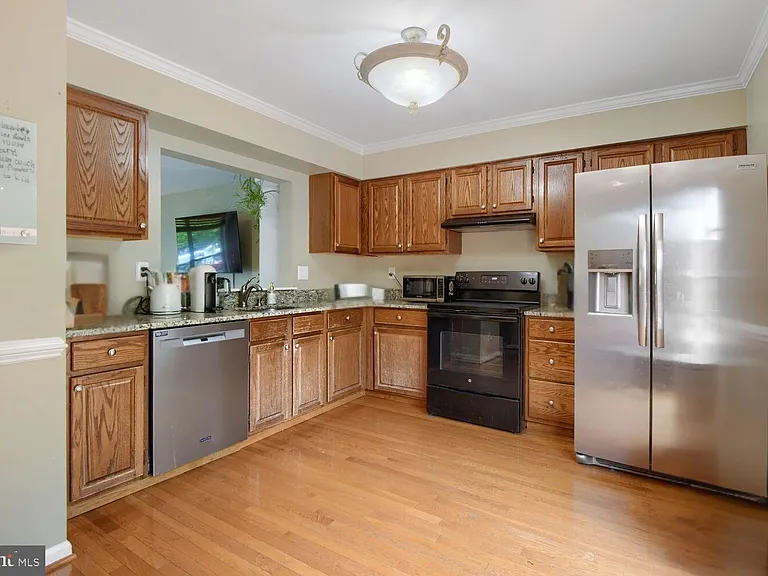 26 White Pine Ct — Photo 3
