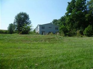 5626 S Luther Valley Rd, Beloit, WI 53511