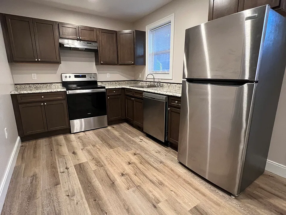 591 Broadway St #1R