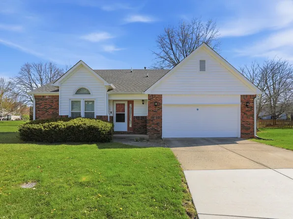 8953 Baywood Cir, Indianapolis, IN 46256