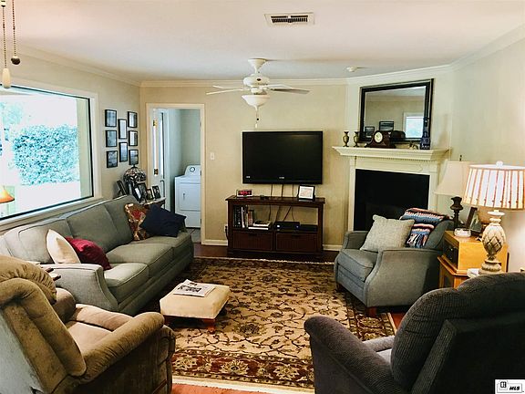 4th image of 2202 Rainbow Dr